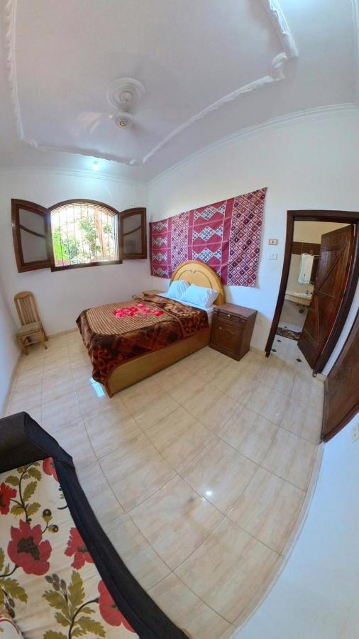 Bob Marley Bed & Breakfast & Restaurant ลักซอร์ ภายนอก รูปภาพ